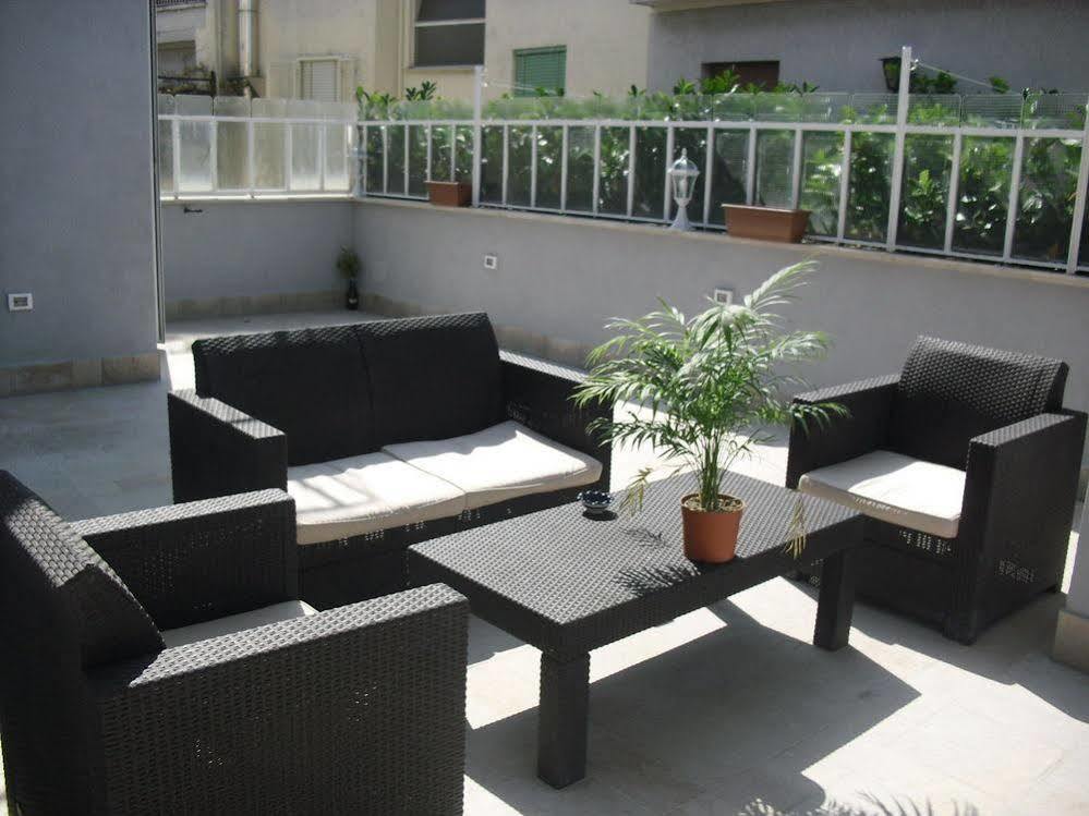 Luce Di Luna Luxury Suites *